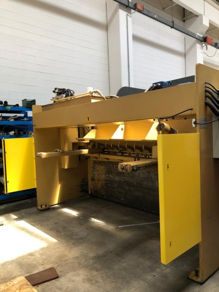 FARINA cfo 308  1996