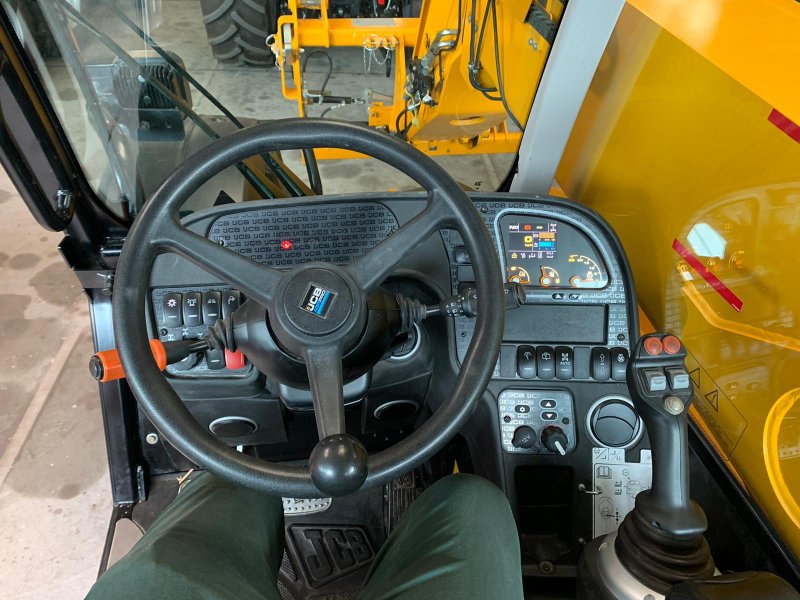 JCB 541-70 Pro  2017