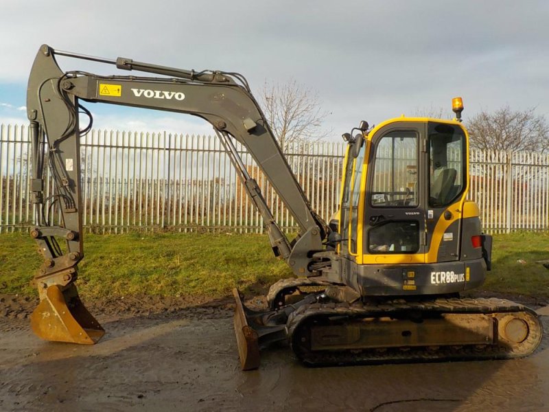 VOLVO ECR88  midi excavatore  2011