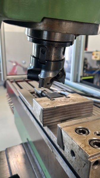 DEBER fu2 1400 