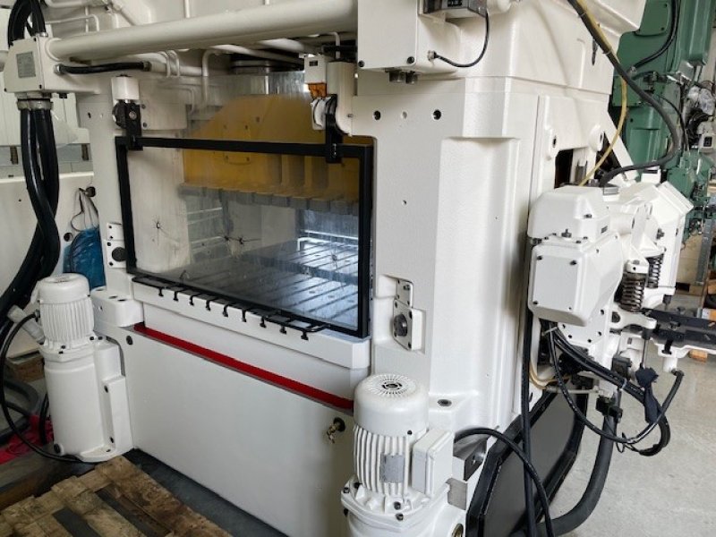 BRUDERER BSTA 110  1986