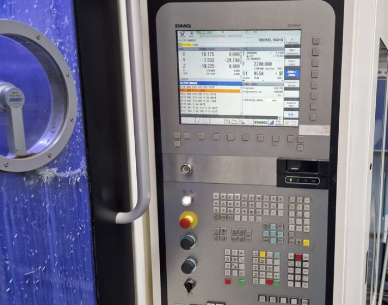 DECKEL MAHO DMC 60 H linear  2013