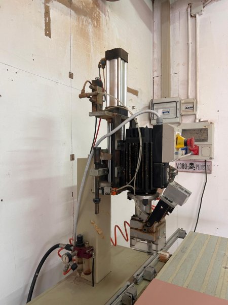 FOROINSERITRICE TELEMECANIQUE GS 3 motor 