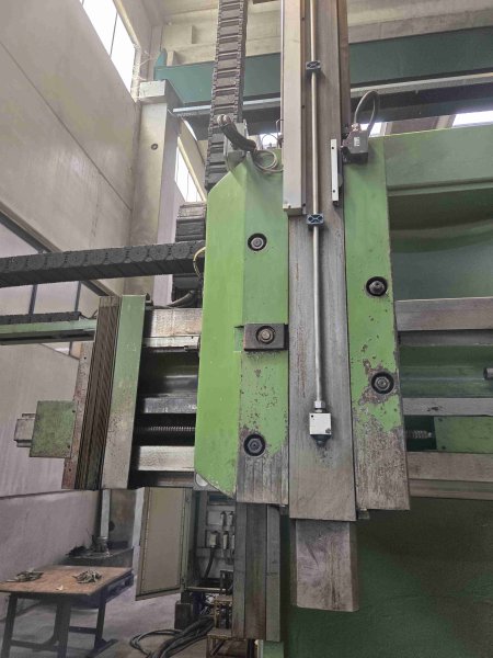 TITAN sc 17 cnc  2003