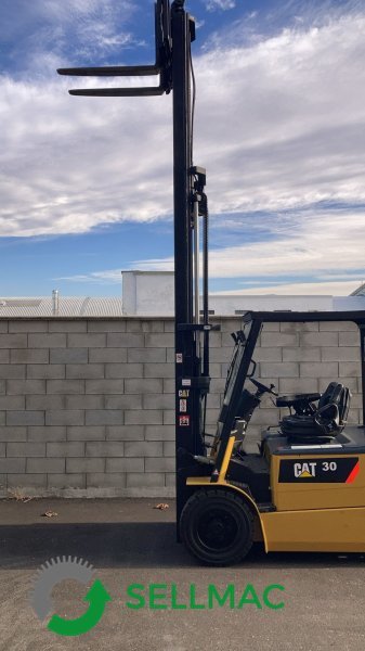 CAT 30 EP30K-PAC  2008